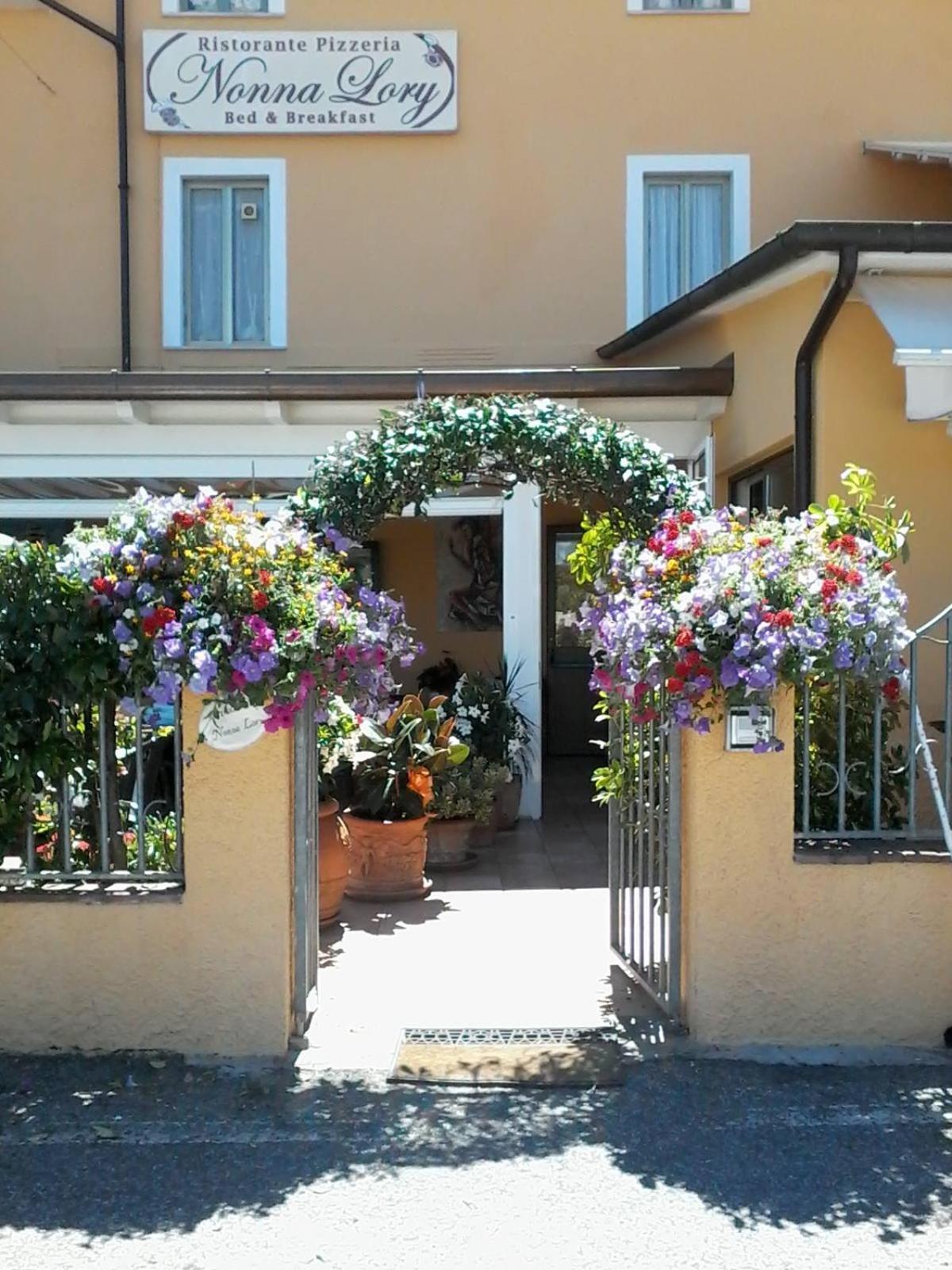 Nonna Lory Bed and Breakfast Pietrasanta Buitenkant foto
